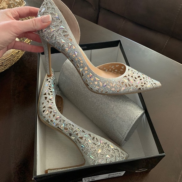 INC International Concepts Shoes - Silver heels size 7.5!